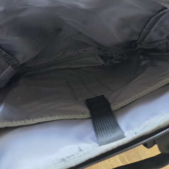 Asus Laptop Backpack - Picture 4 of 5